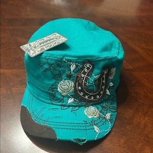 Savannah Women's Turquoise Embroidered Cap